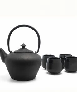 Bredemeijer Teapot Chengdu Design in Black 1.0 L with 4 Porcelain Mugs in A Bamboo Gift Box