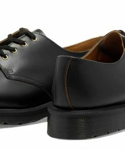 Dr Martens Dr. Martens Smiths Shoe Black Vintage Smooth