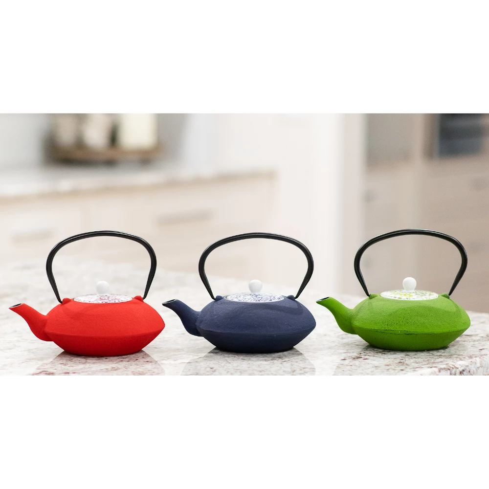 Bredemeijer Teapot Yantai Cast Iron 1 2 L With Porcelain Lid In Red 6 Bredemeijer Teapot Yantai Cast Iron 1 2 L With Porcelain Lid In Red